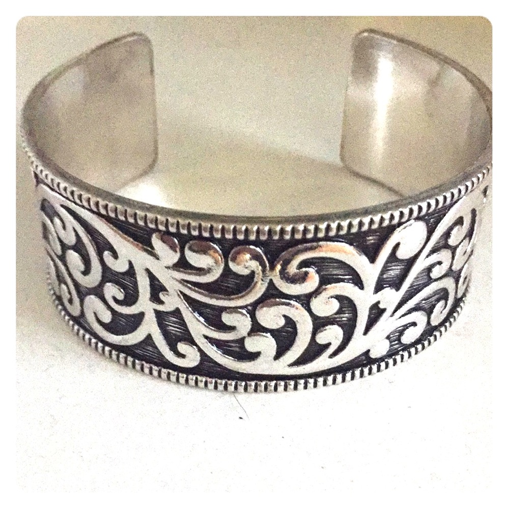 Silver plated bracelet